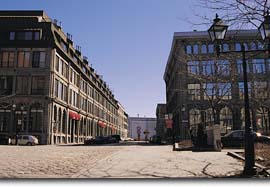 Les magasins-entrepôts