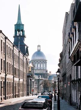 Rue Saint-Paul East